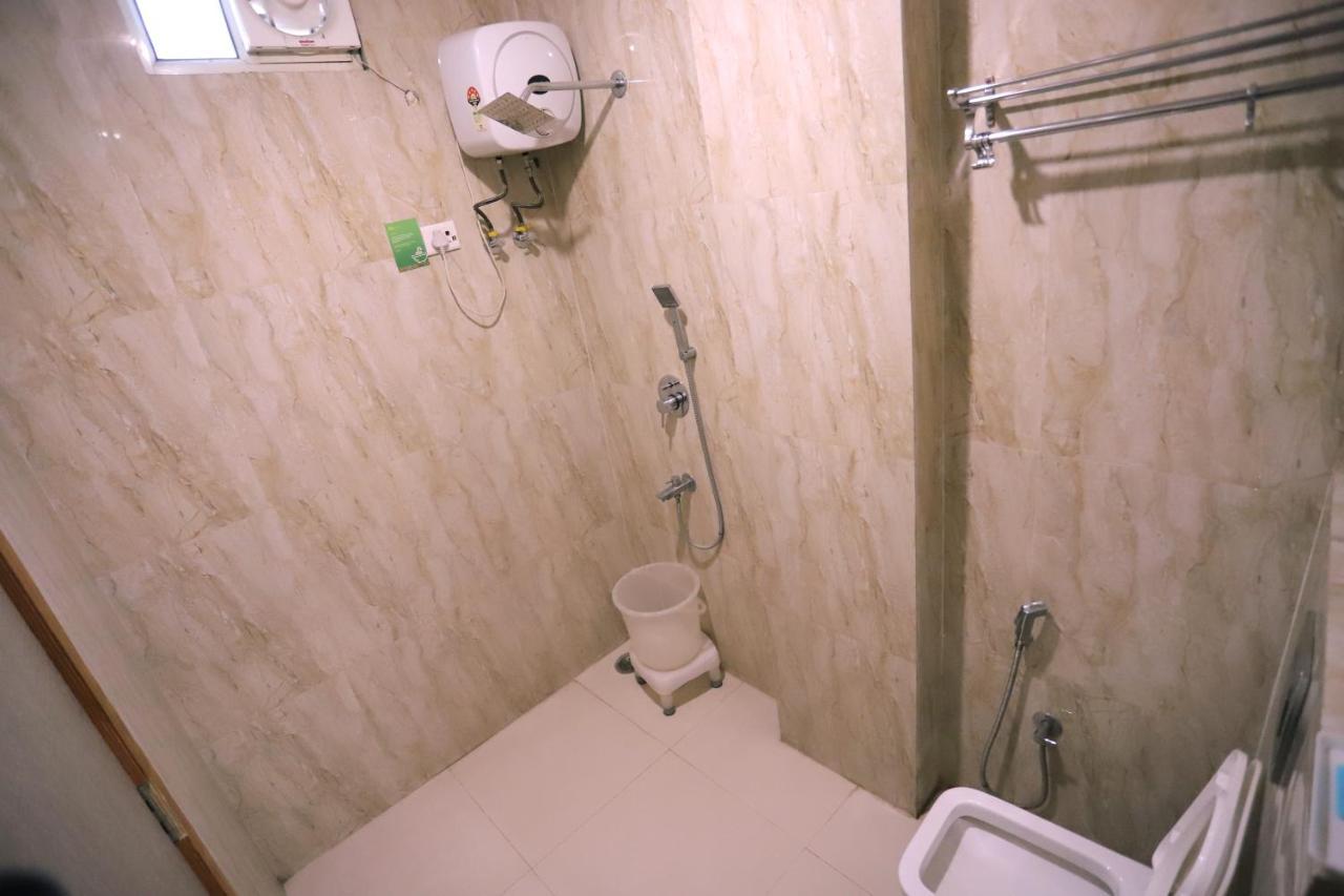 Hotel Aries Yeni Delhi Dış mekan fotoğraf